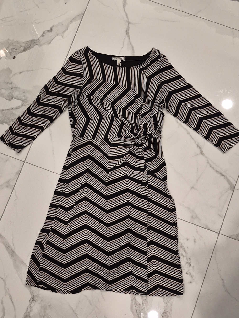 Dana Buchman Black & White Chevron Faux-Wrap Long Sleeve Dress